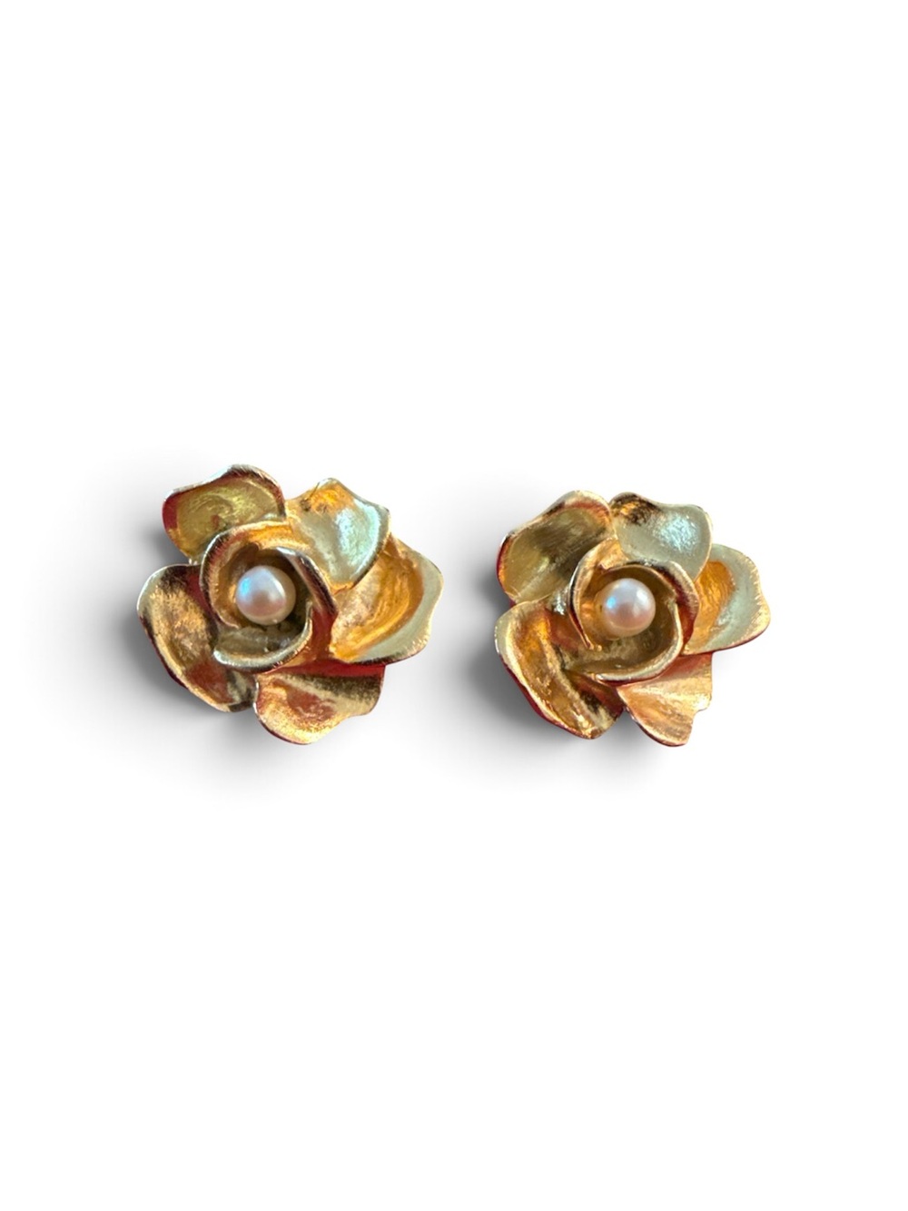 Vintage Pierced Signed Richelieu Rose Faux Pearl Pierced Earrings